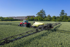 Trailed sprayers